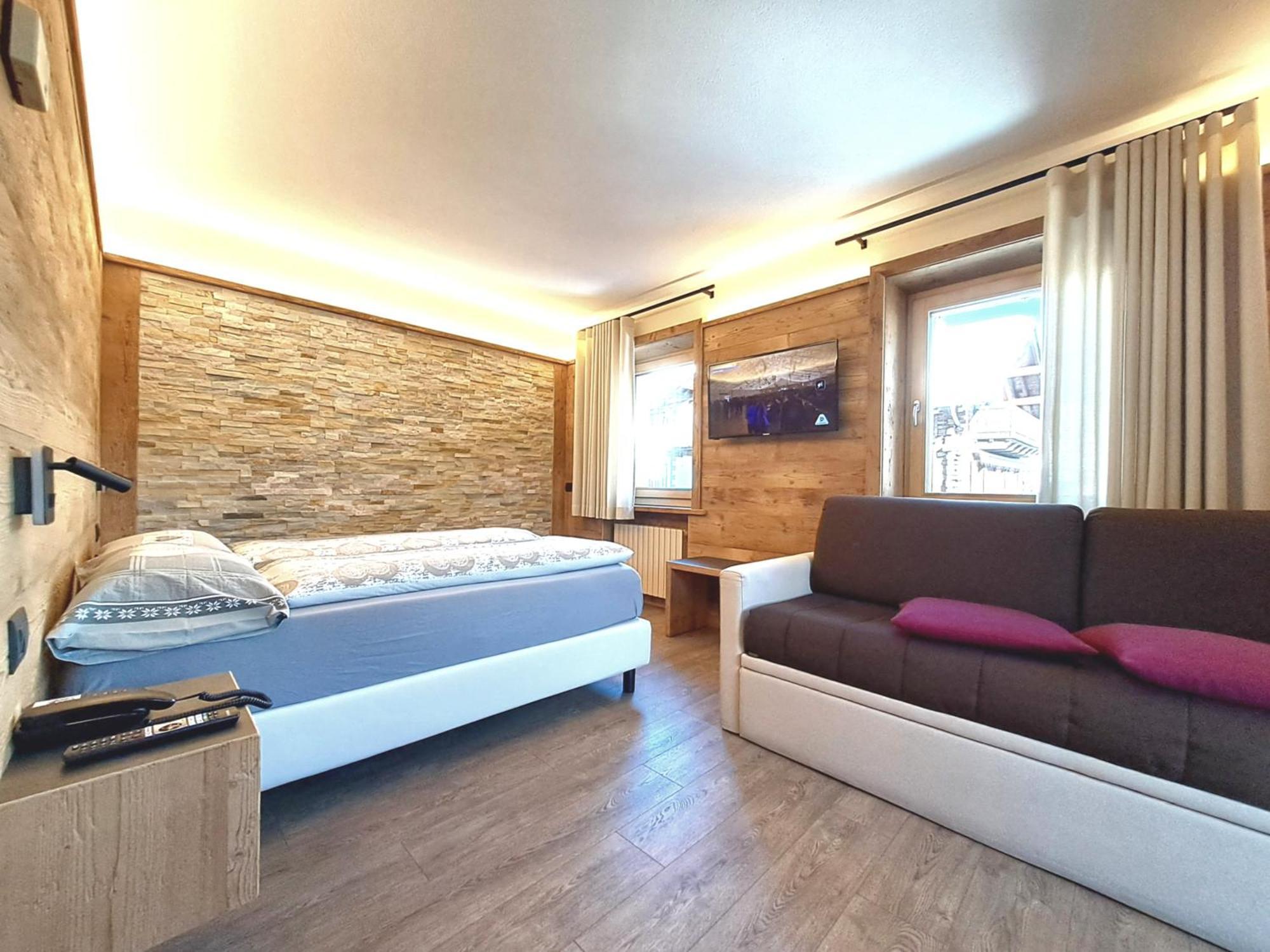 Hotel Krone Livigno Bagian luar foto